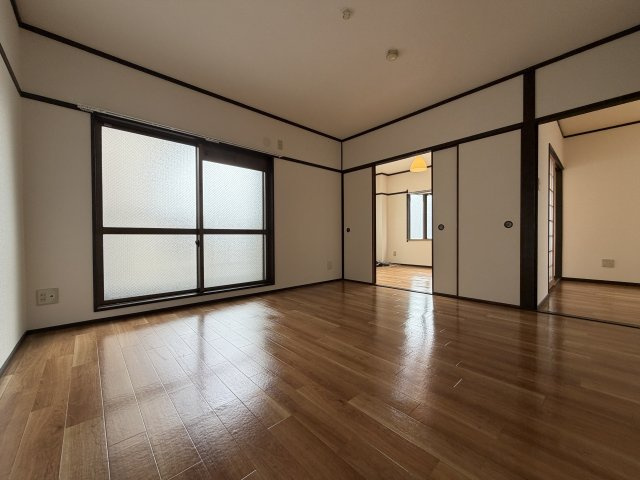 パールハイツの洋室