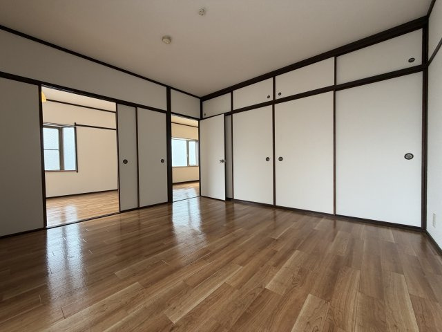 パールハイツの洋室