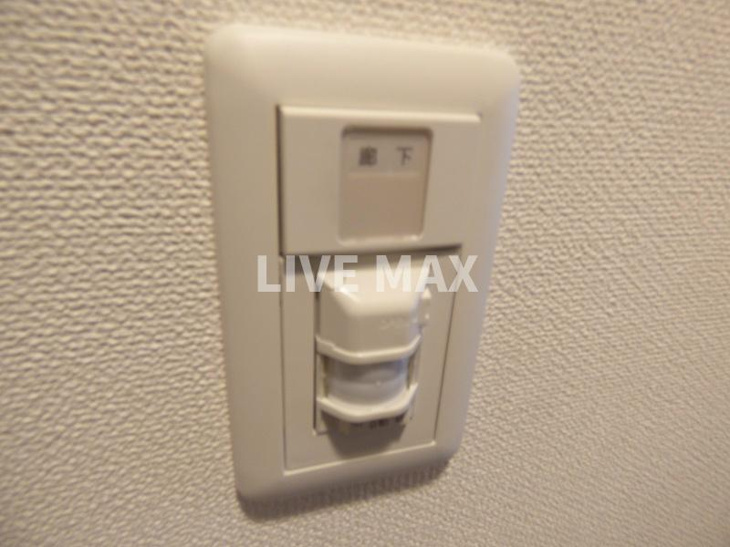【セキュリティ】エスリード江坂垂水町 