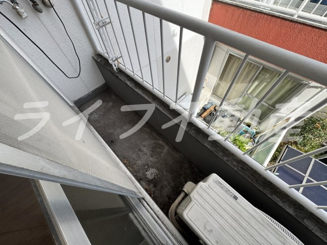 八戸ノ里マンションのバルコニー|広々としたバルコニーです