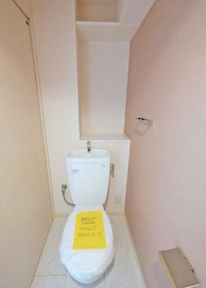 メゾンSKM蔵前のトイレ|落ち着いたトイレです