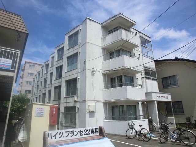 ハイツフランセ２２