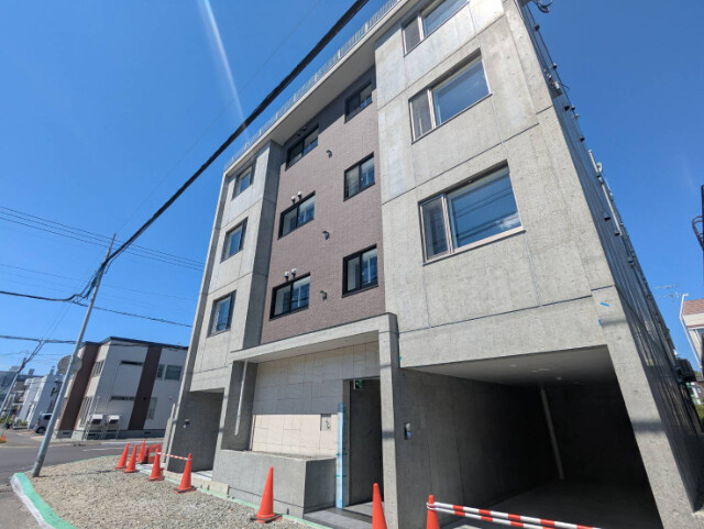 札幌市東区北二十七条東１８丁目の賃貸マンション