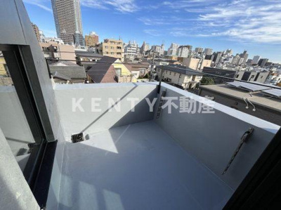 【バルコニー】 | Plaisant武蔵小山 | お洗濯にも便利なバルコニー付き