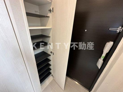 【玄関】 | Plaisant武蔵小山 | シンプルで使いやすい玄関です