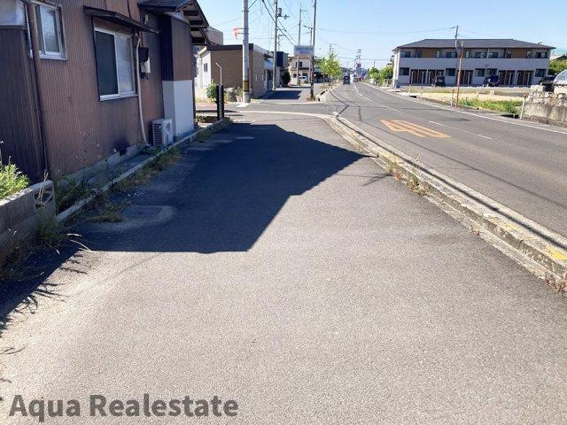 オール電化デザイナーズハウス丸亀市郡家町④の前面道路含む現地写真|前面道路含む現地写真です