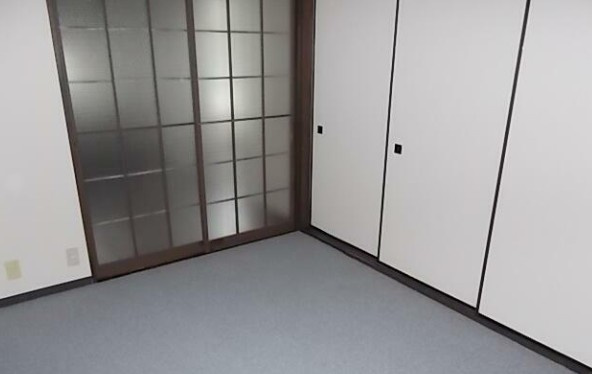 【居間・リビング】