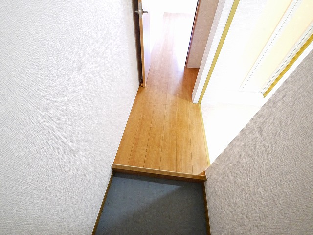 佐紀町平屋の玄関