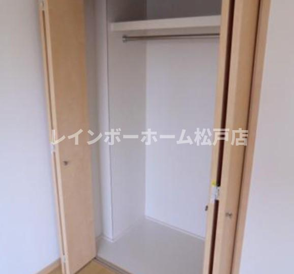 葛飾区東金町４丁目の賃貸マンションの収納