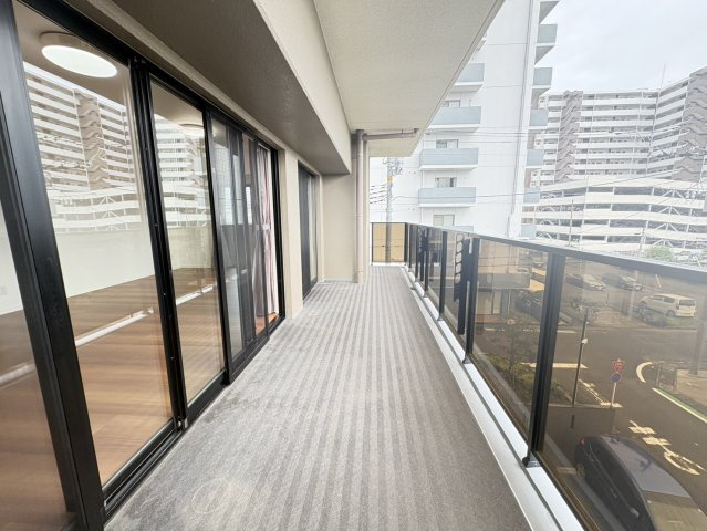 富士市中心部で叶える、上質マンションライフ｜オブリージュ富士プレミアレジデンスのバルコニー
