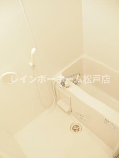 【仲介手数料：50％OFF】対象物件！の浴室