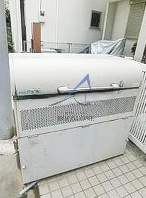 ライフピアティアラのその他共用部分|敷地内ごみ捨て場です。
