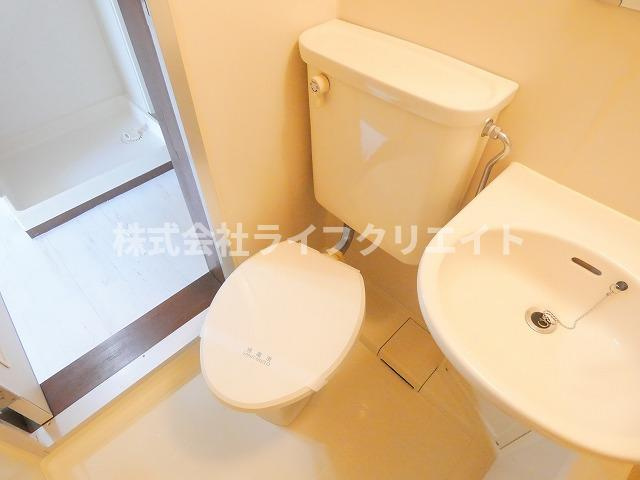 植村ビルのトイレ