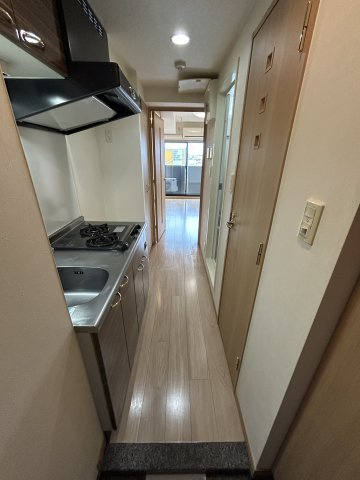 ルーブル練馬弐番館の玄関|参考写真別号室