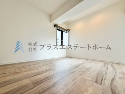 【洋室】 | シーアイマンション須磨エクシード | こども部屋をコーディネート♪お子様の好きな色やモチーフを使って勉強もお片付けも楽しい空間にできそう♪