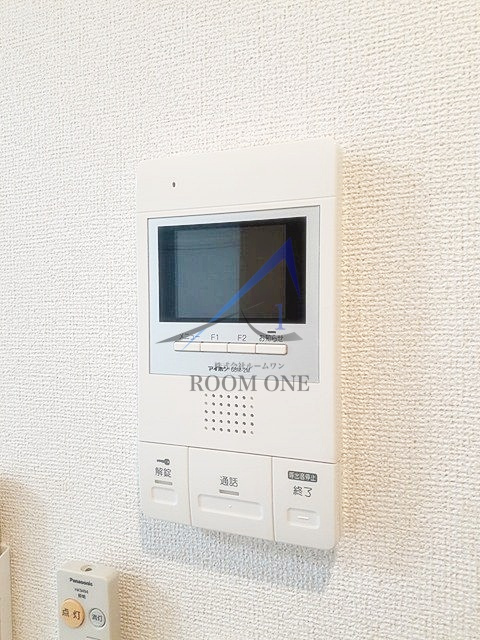コルバスのセキュリティ|モニター付きインターホンです。