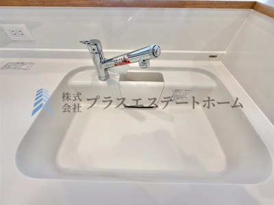【その他】 | ワコーレシャロウ御屋敷通 | キッチン天板と一体型シンクです♪溝がないので掃除がしやすいです♪