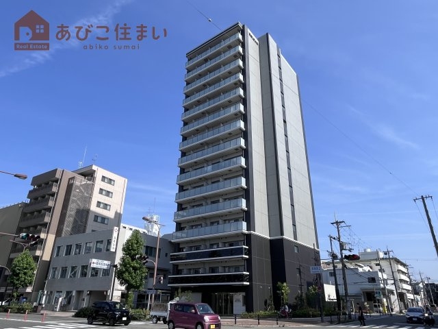 エスリード長居公園PARK AVENUEの外観