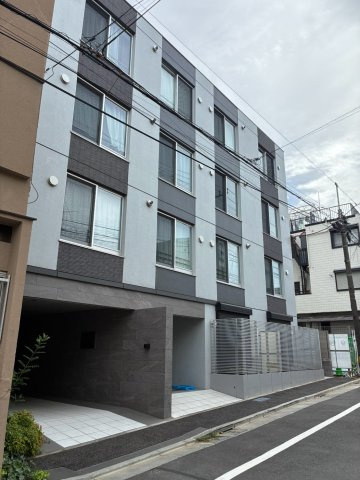 MAXIV CROS板橋