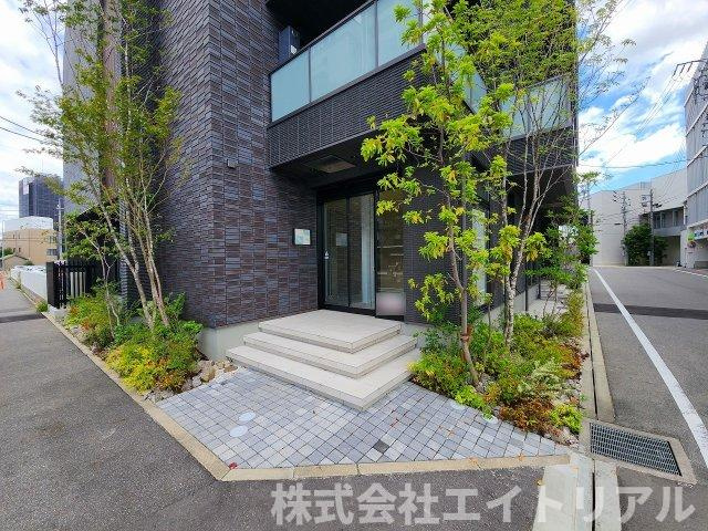 スブリミスの外観