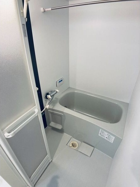 シャイニングレイの浴室