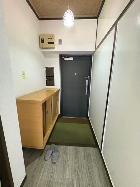志賀住宅の玄関
