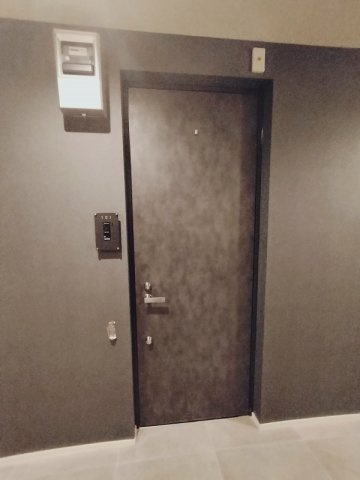 ルーチェ山王の玄関