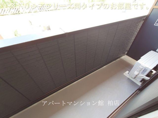 ラフィーユⅡのバルコニー|同施工会社、同型タイプです／※現況優先