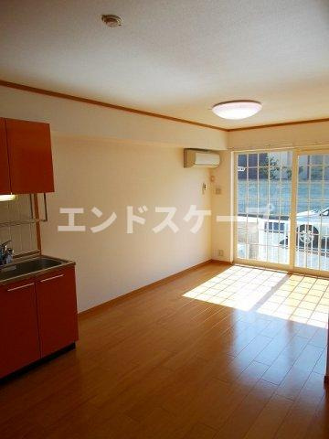 カファーラ・Ｅの居間・リビング|高崎、前橋のお部屋探しはエンドスケープまで！お客様の理想お聞かせ下さい♪