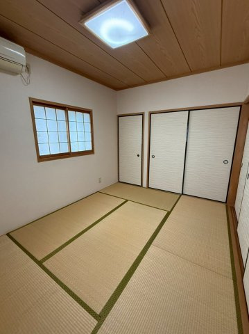 高石市東羽衣2丁目9-10の和室