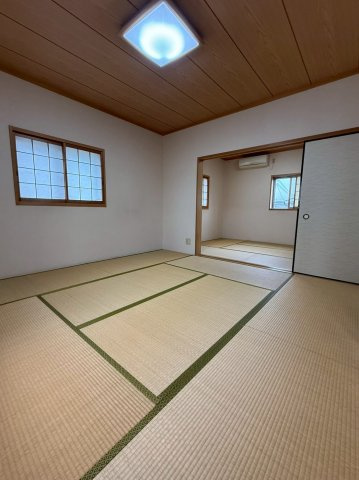 高石市東羽衣2丁目9-10の和室