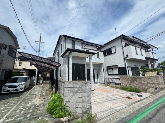 堺市西区上436－12の外観
