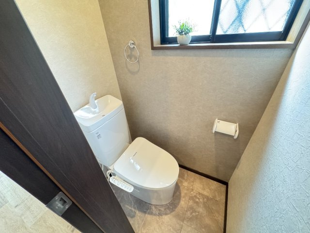 堺市西区上436－12のトイレ
