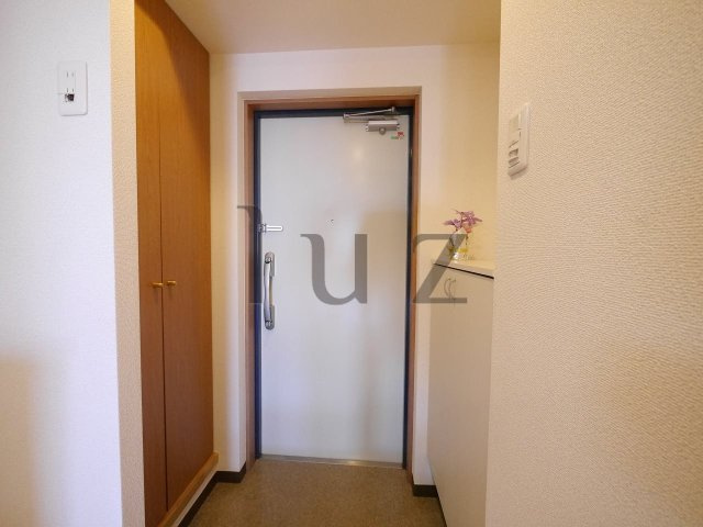 パインウエスト豊岡の玄関