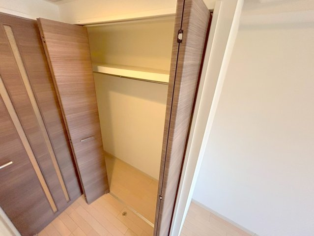 JMFレジデンス大阪淡路の収納