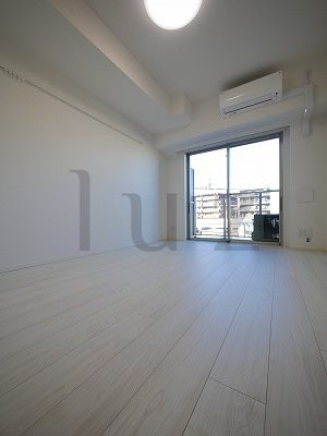 ガーラリバースクエア横濱南の居間・リビング