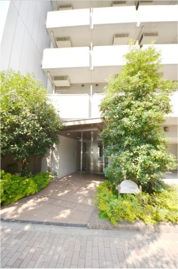 千代田区東神田２丁目の賃貸マンションのエントランス
