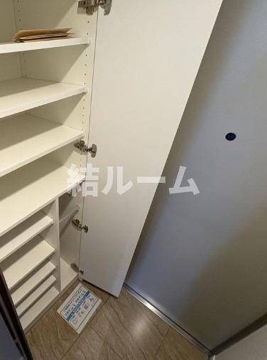 中野区上鷺宮２丁目の賃貸マンションの収納