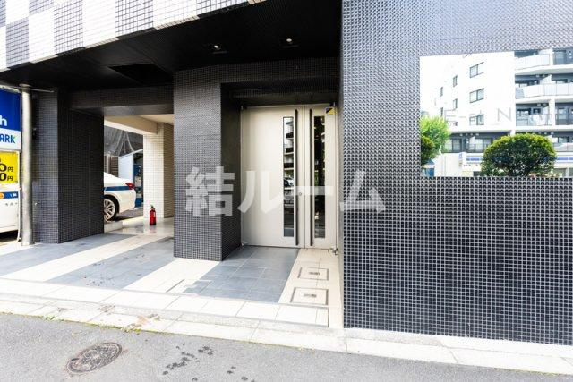 練馬区豊玉中２丁目の賃貸マンションのエントランス
