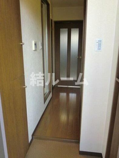 文京区千石３丁目の賃貸マンションの玄関