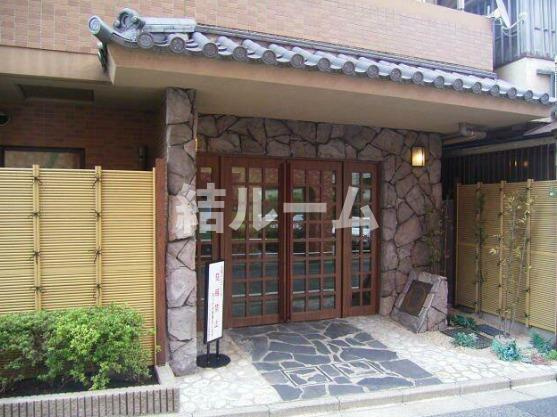 文京区千石３丁目の賃貸マンションのエントランス