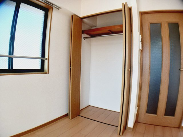 エレガンラルジュの収納