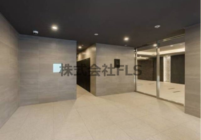 台東区浅草５丁目の賃貸マンションのエントランス