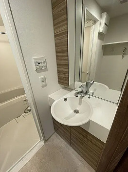台東区浅草５丁目の賃貸マンションの独立洗面台