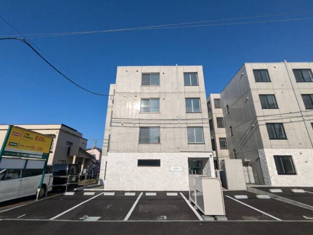 札幌市東区北十六条東１７丁目の賃貸マンション