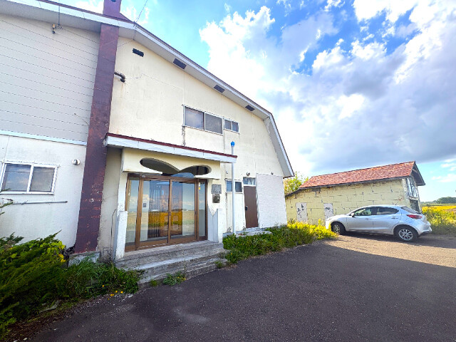 岩見沢市栗沢町北斗の一戸建て
