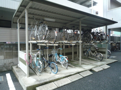 集合ポスト有ります。