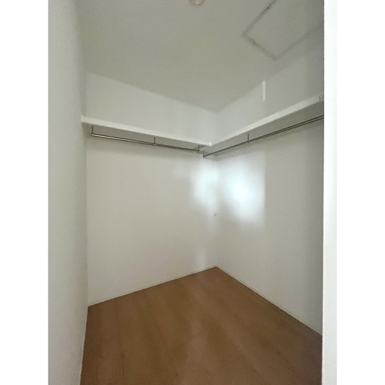 【収納】 | Fortuna六坊 | 反転タイプⅡ号室の写真となります。