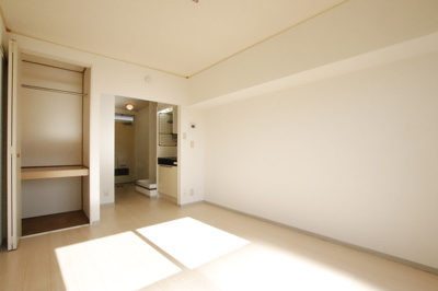 6帖のお部屋です