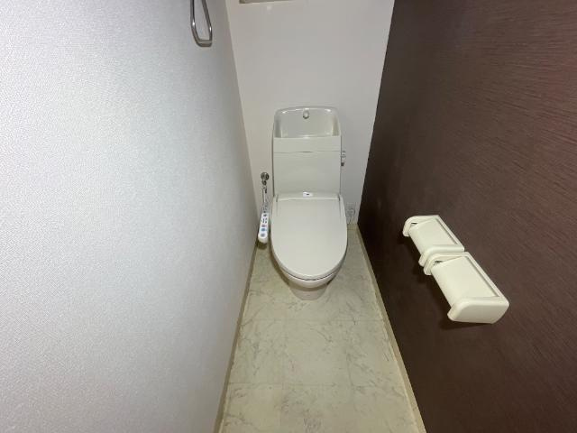 アクアサイドのトイレ|シャワー付トイレ